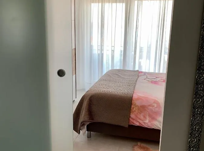 Nono Marko * تْسْغيكفانِتْسا